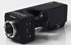 Una cámara de video con formato RAW